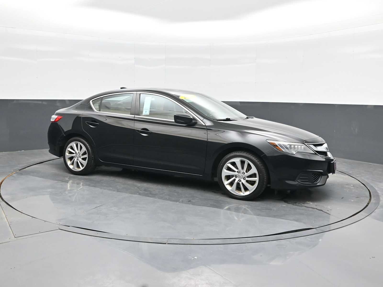 2018 Acura ILX w/Premium Pkg