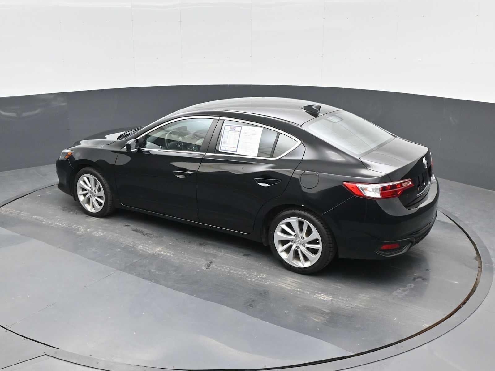 2018 Acura ILX w/Premium Pkg