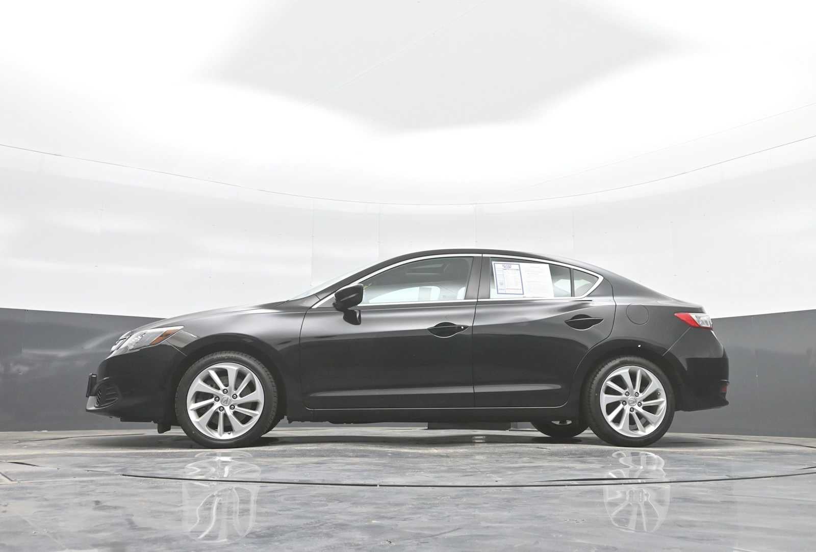 2018 Acura ILX w/Premium Pkg