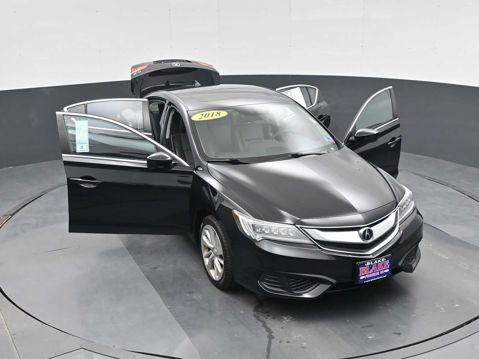 2018 Acura ILX w/Premium Pkg