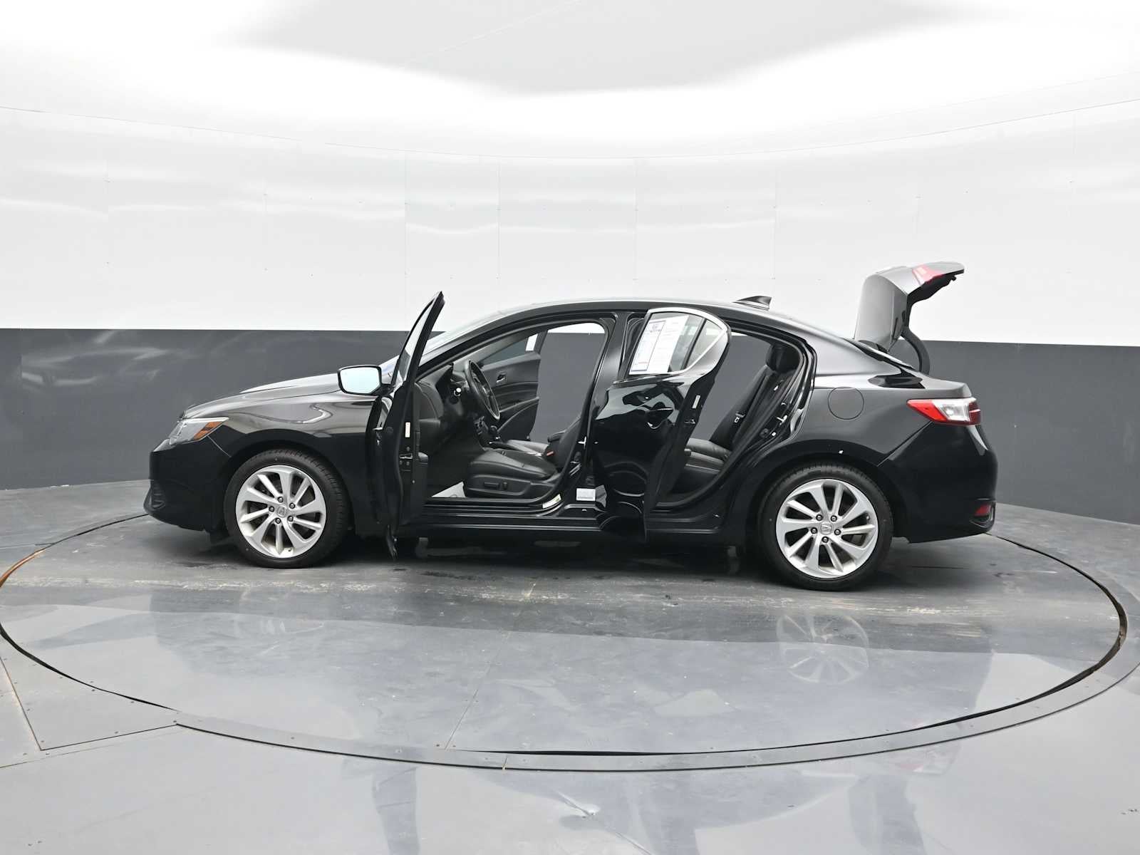2018 Acura ILX w/Premium Pkg