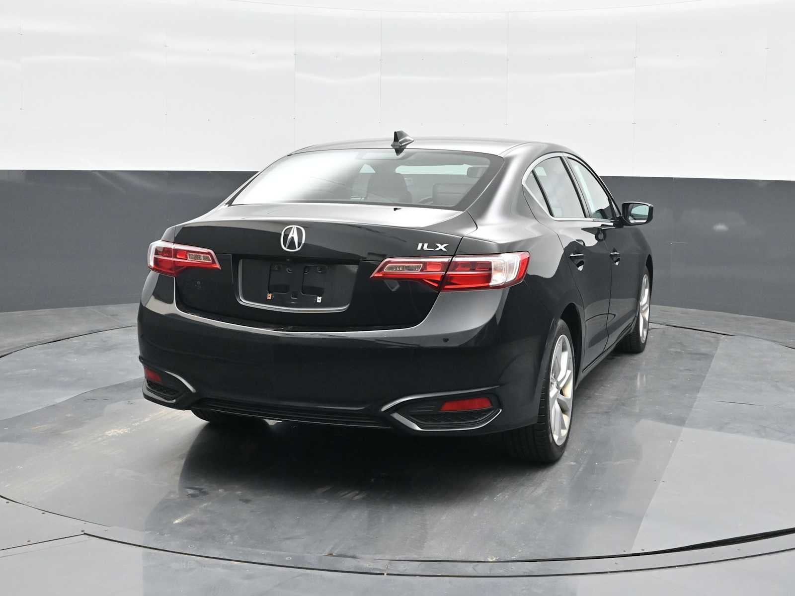 2018 Acura ILX w/Premium Pkg