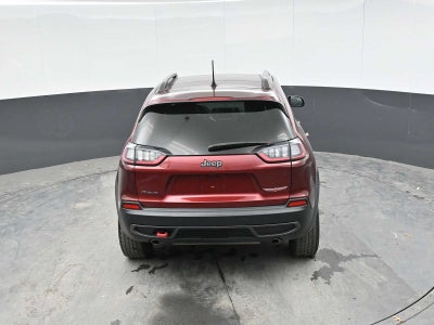 2021 Jeep CHEROKEE Base
