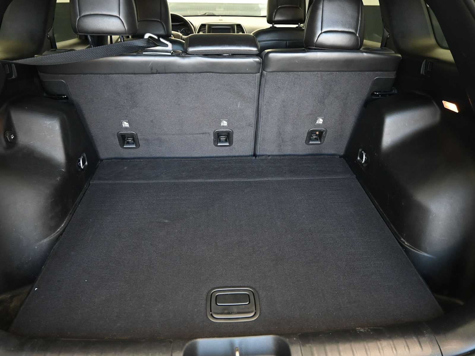 2020 Jeep Cherokee Lux