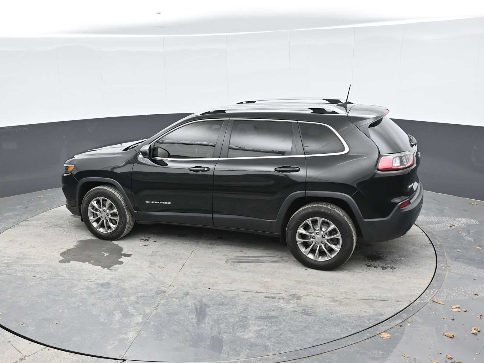 2020 Jeep Cherokee Lux
