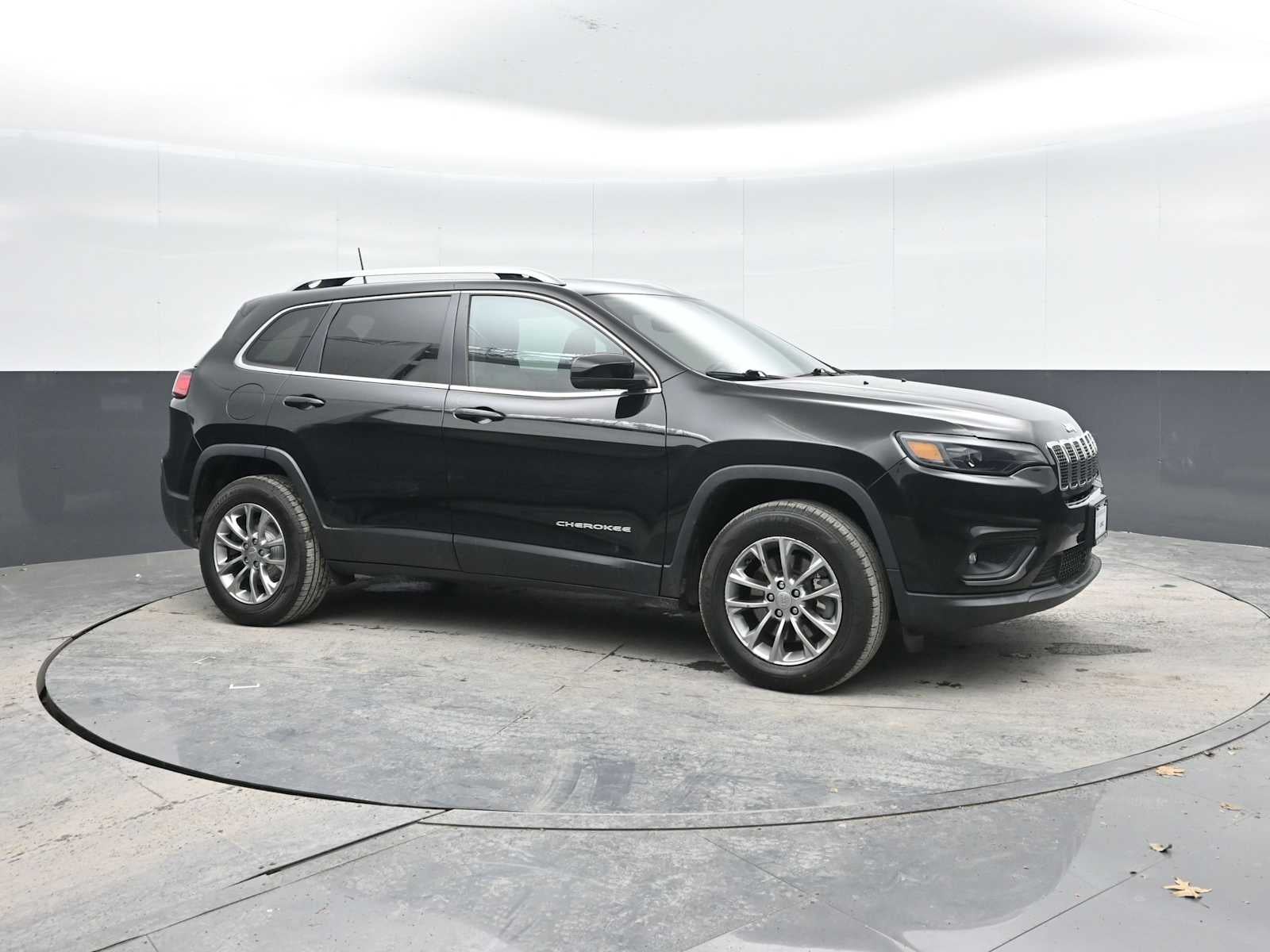 2020 Jeep Cherokee Lux