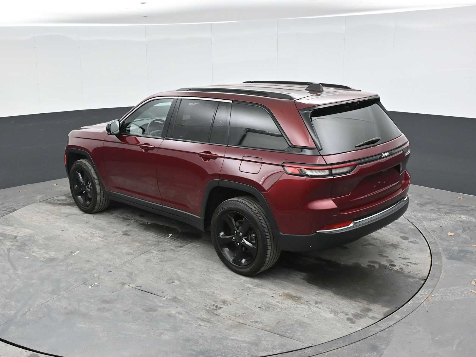2022 Jeep Grand Cherokee Altitude