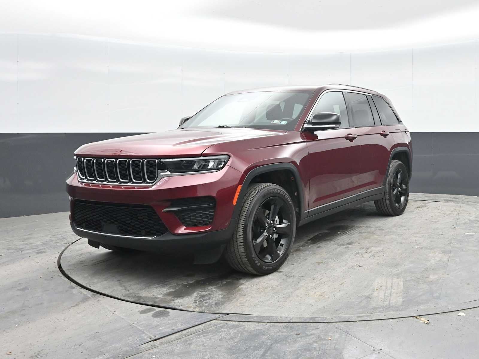 2022 Jeep Grand Cherokee Altitude