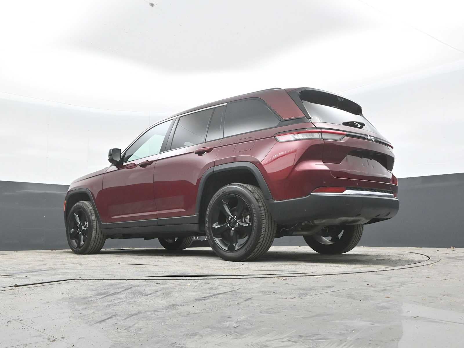 2022 Jeep Grand Cherokee Altitude