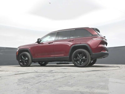 2022 Jeep Grand Cherokee Altitude