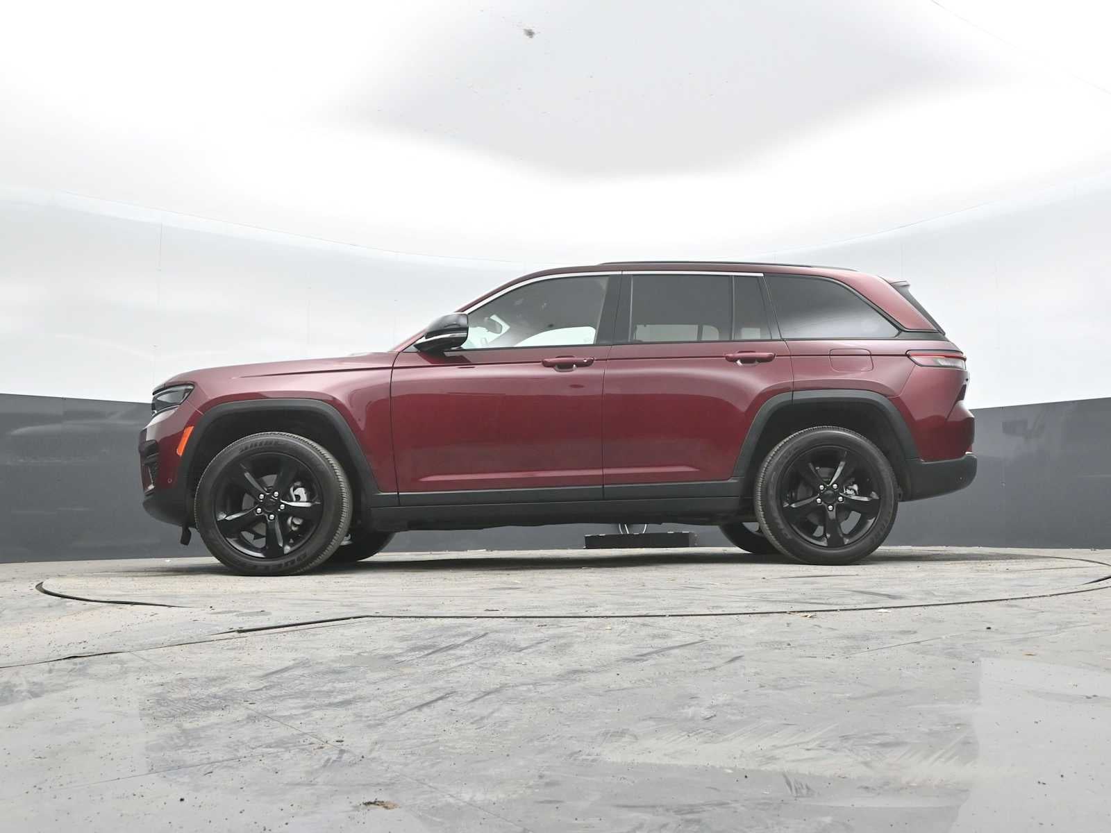 2022 Jeep Grand Cherokee Altitude