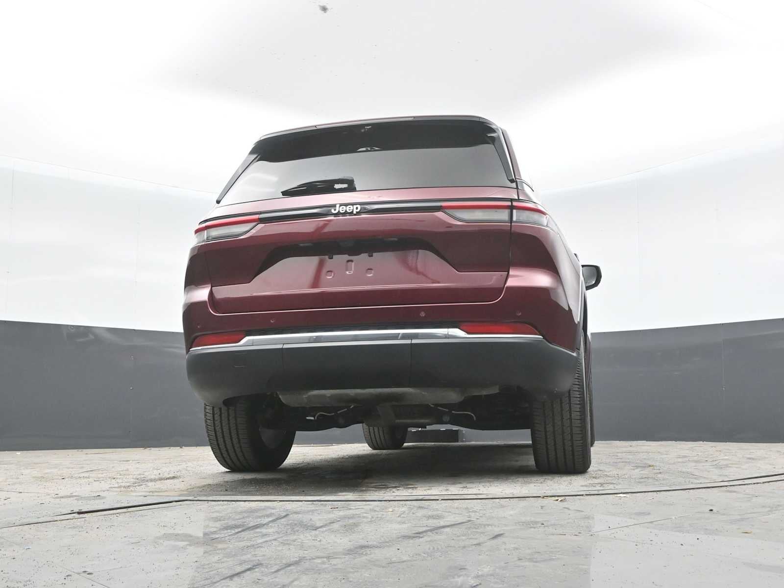 2022 Jeep Grand Cherokee Altitude