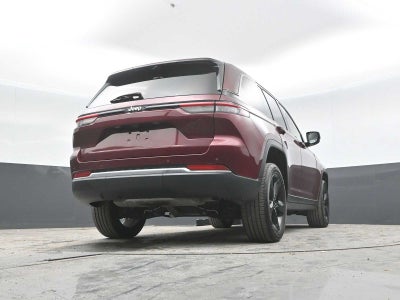 2022 Jeep Grand Cherokee Altitude