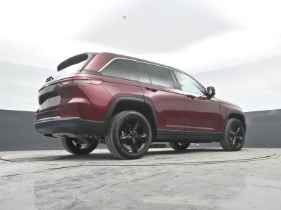 2022 Jeep Grand Cherokee Altitude