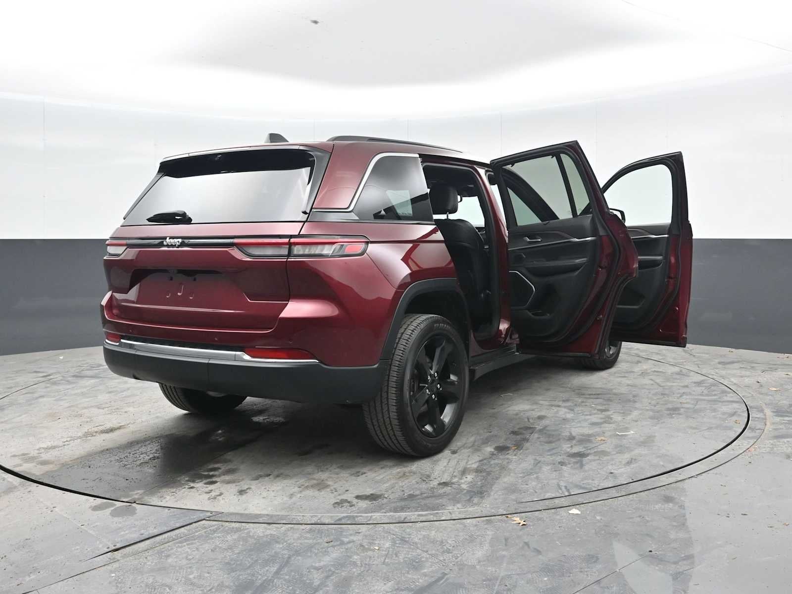 2022 Jeep Grand Cherokee Altitude
