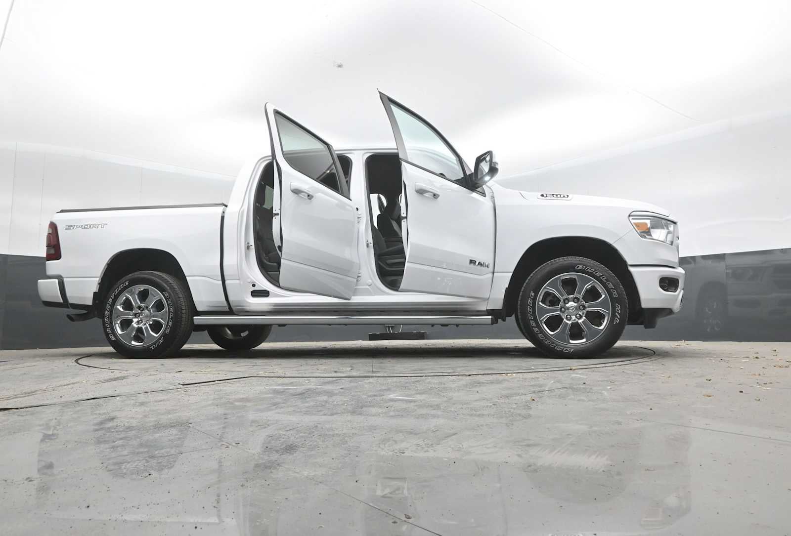 2023 RAM 1500 BIG HORN/L Base
