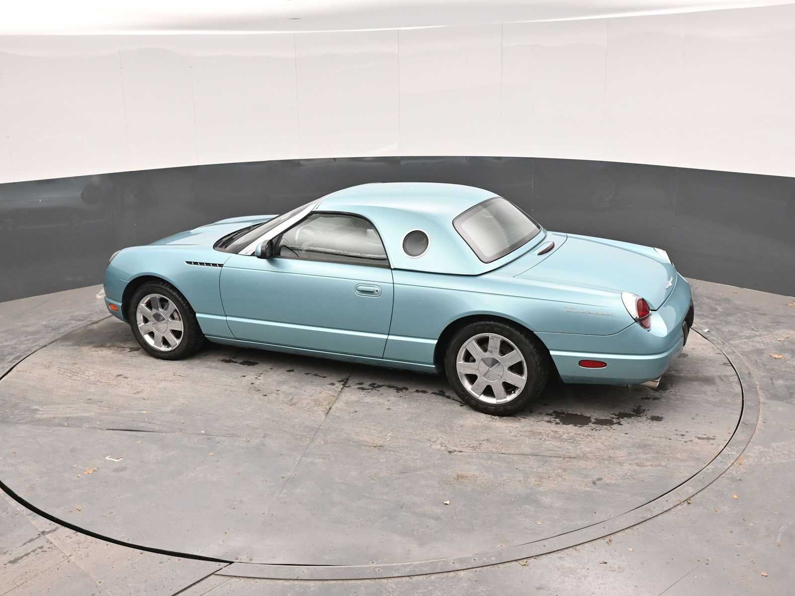 2002 Ford Thunderbird w/Hardtop Premium
