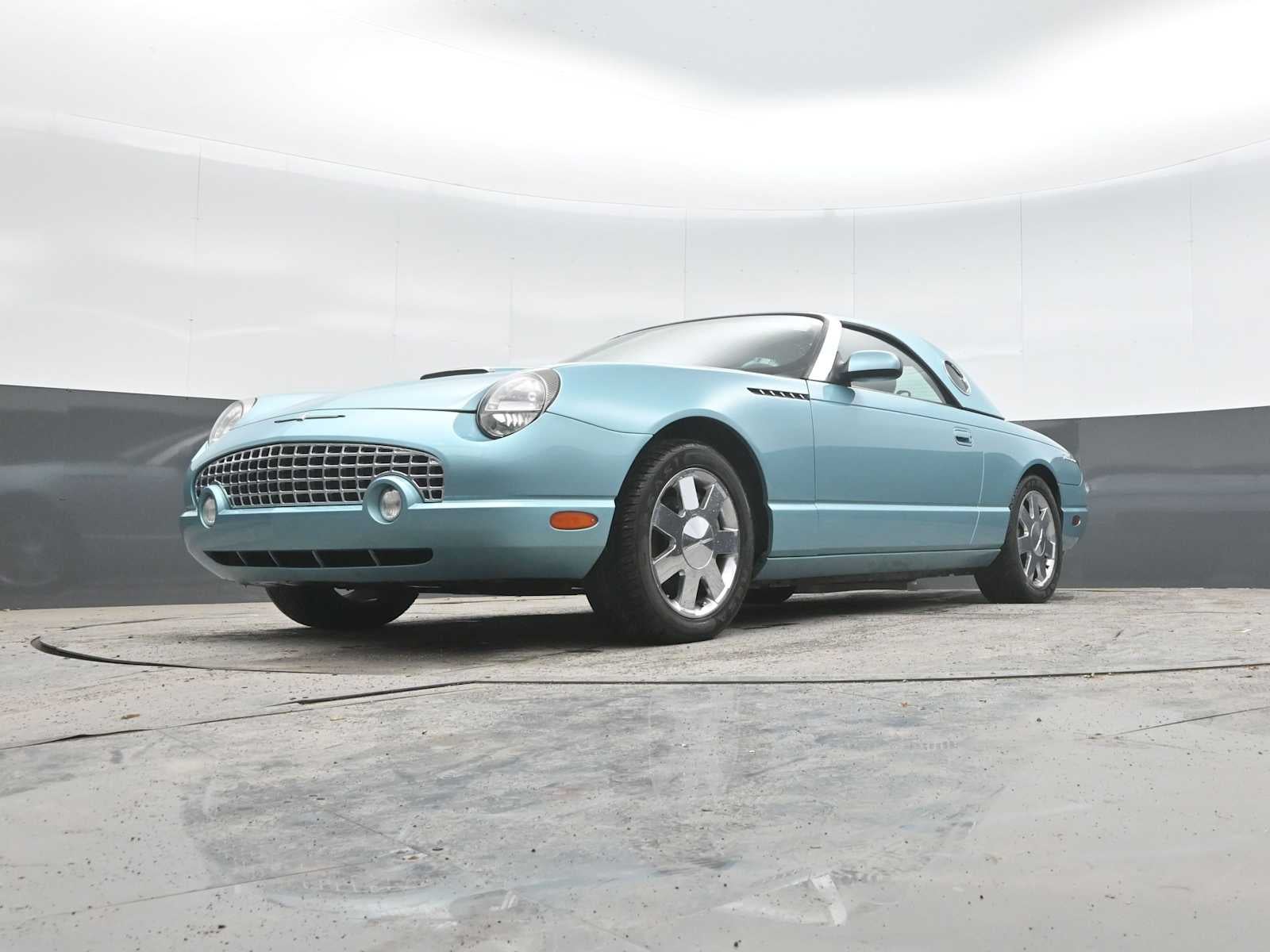 2002 Ford Thunderbird w/Hardtop Premium
