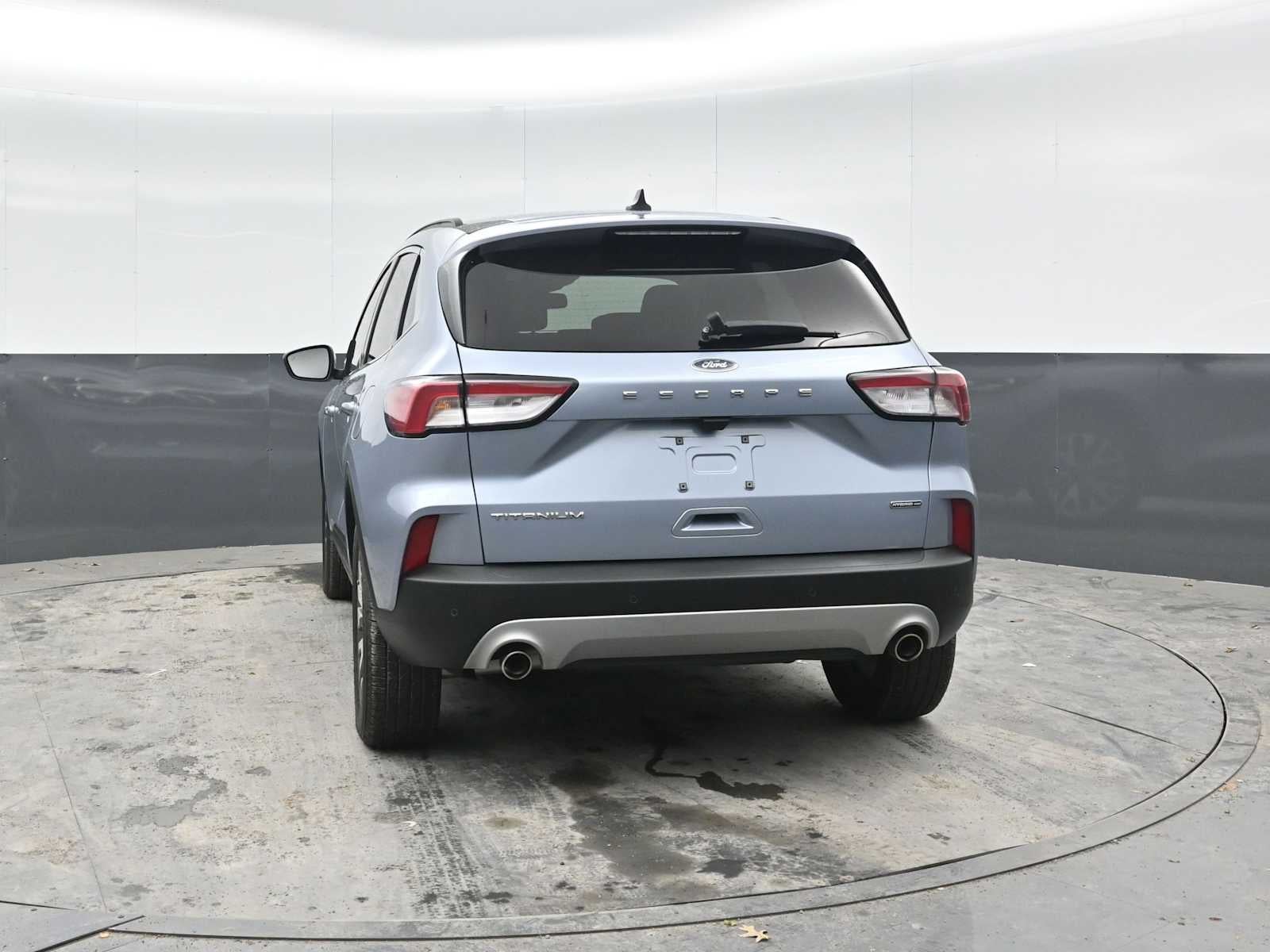 2022 Ford Escape Titanium Hybrid