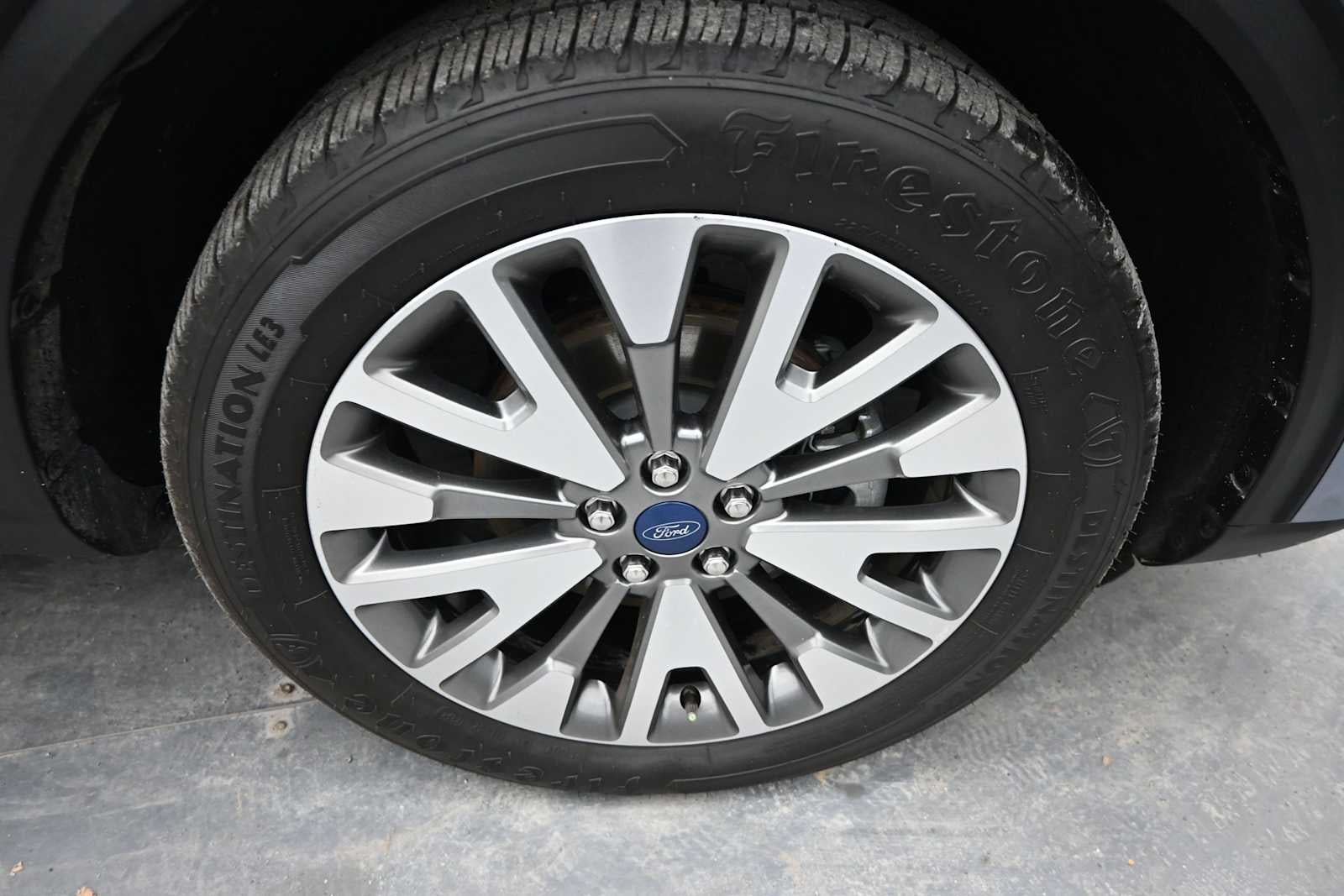 2022 Ford Escape Titanium Hybrid