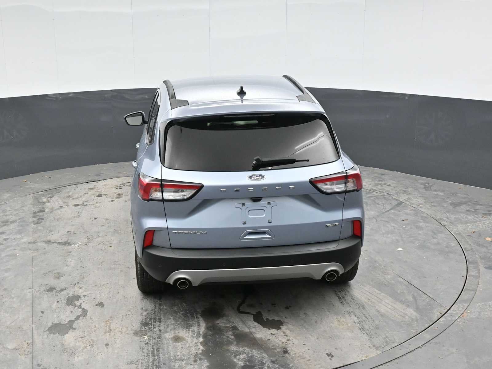 2022 Ford Escape Titanium Hybrid