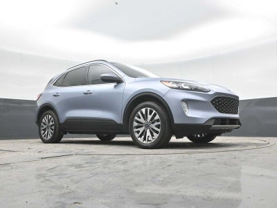 2022 Ford Escape Titanium Hybrid