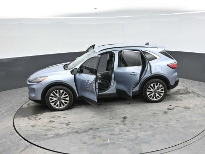 2022 Ford Escape Titanium Hybrid