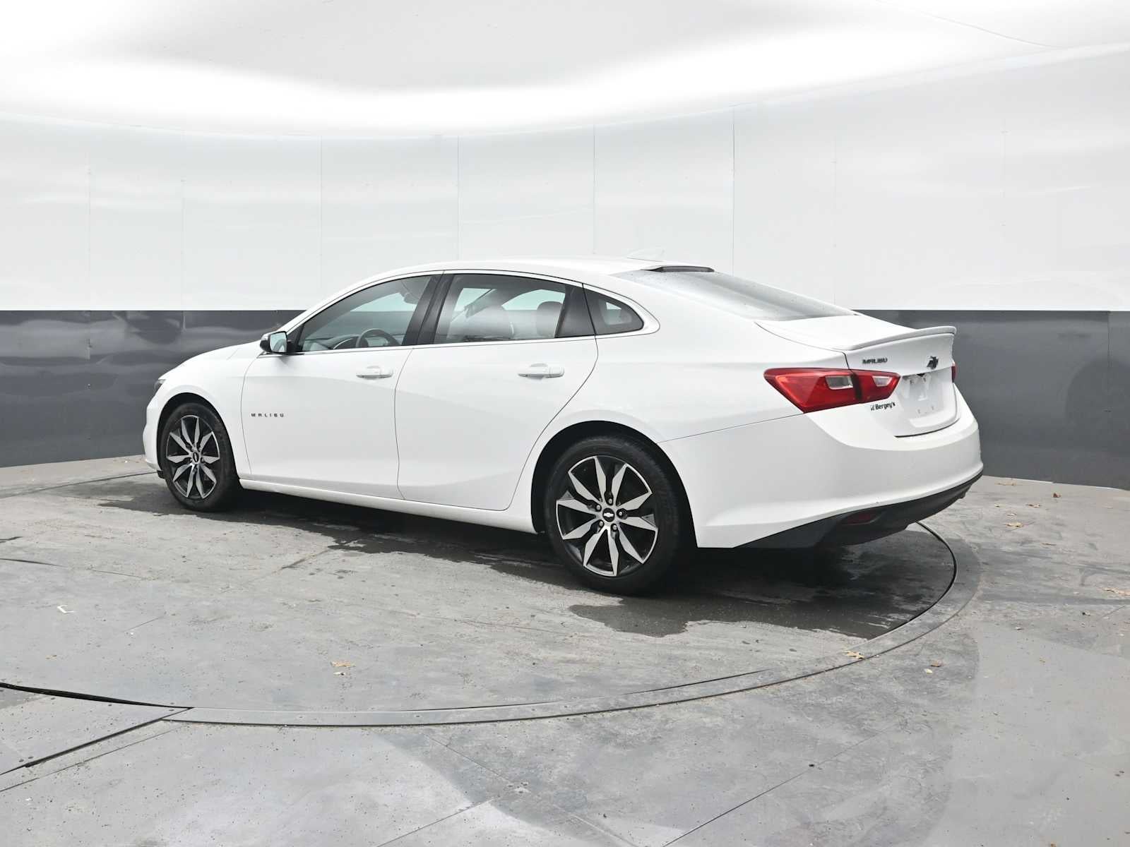 2017 Chevrolet Malibu LT