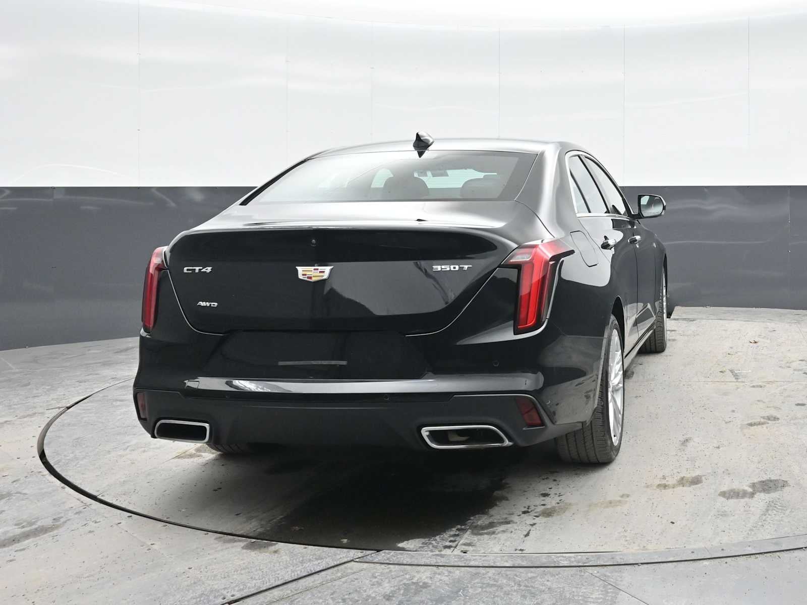 2023 Cadillac CT4 Premium Luxury