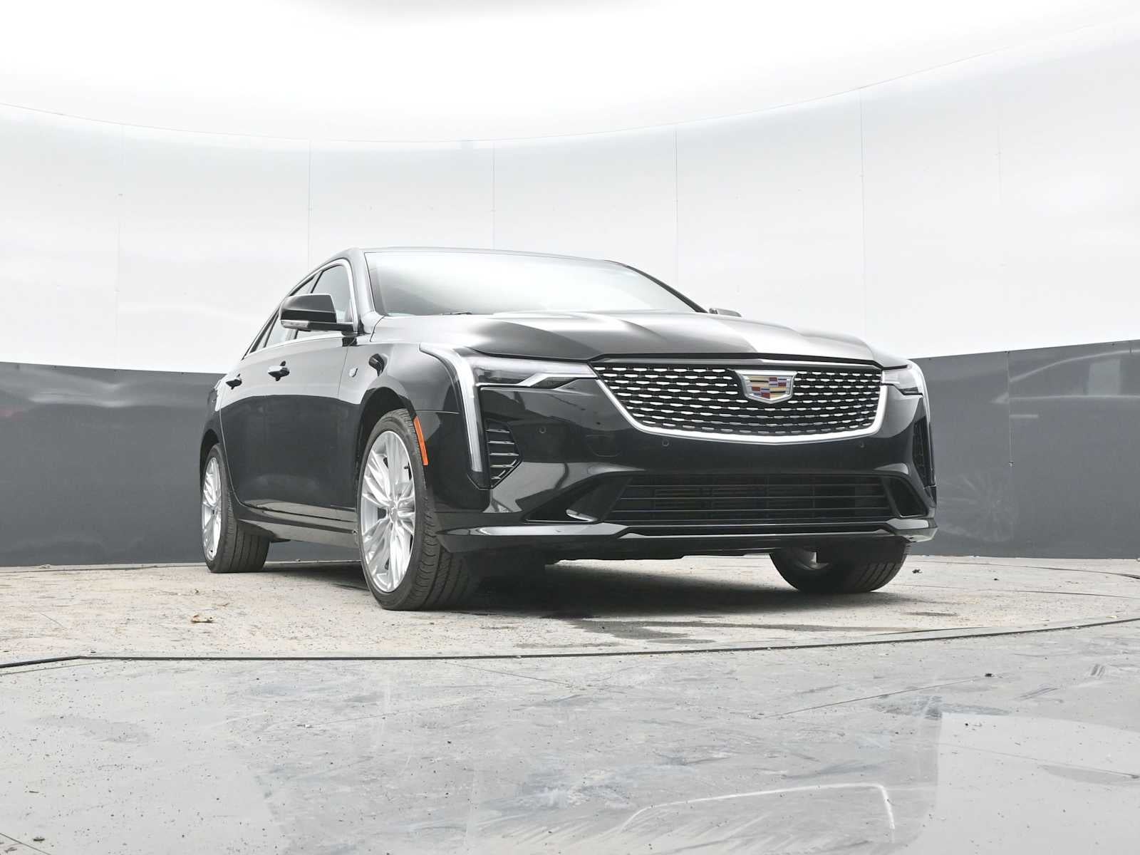 2023 Cadillac CT4 Premium Luxury