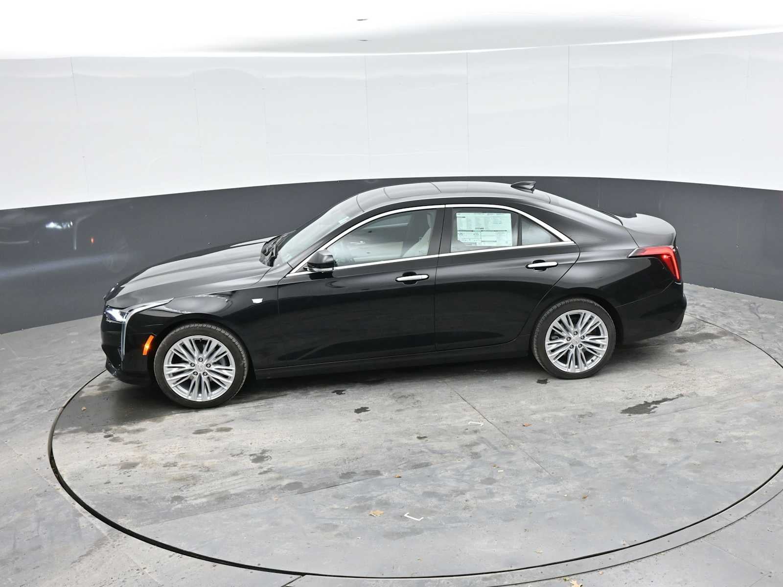 2025 Cadillac CT4 Premium Luxury