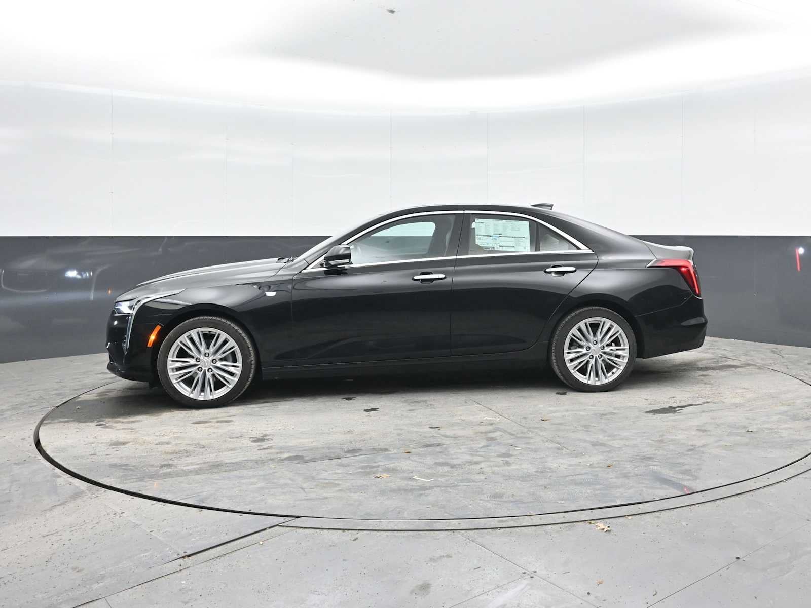 2025 Cadillac CT4 Premium Luxury