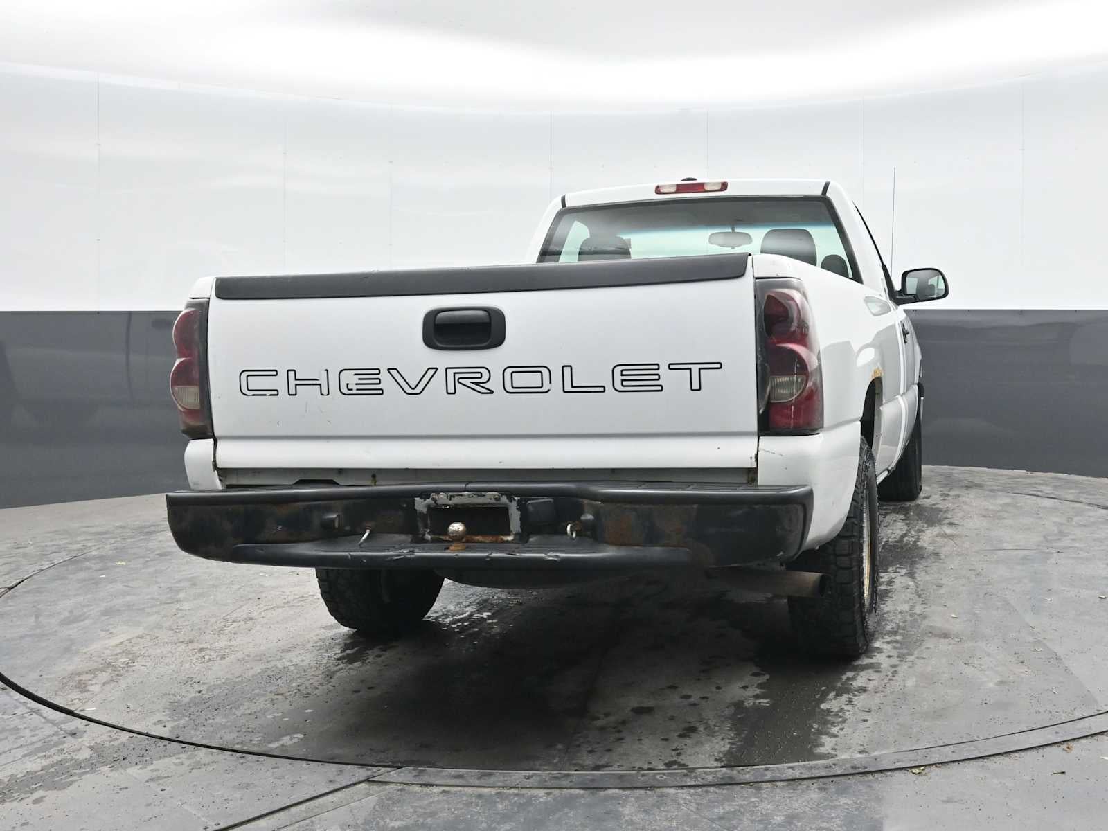 2004 Chevrolet Silverado 1500 Work Truck