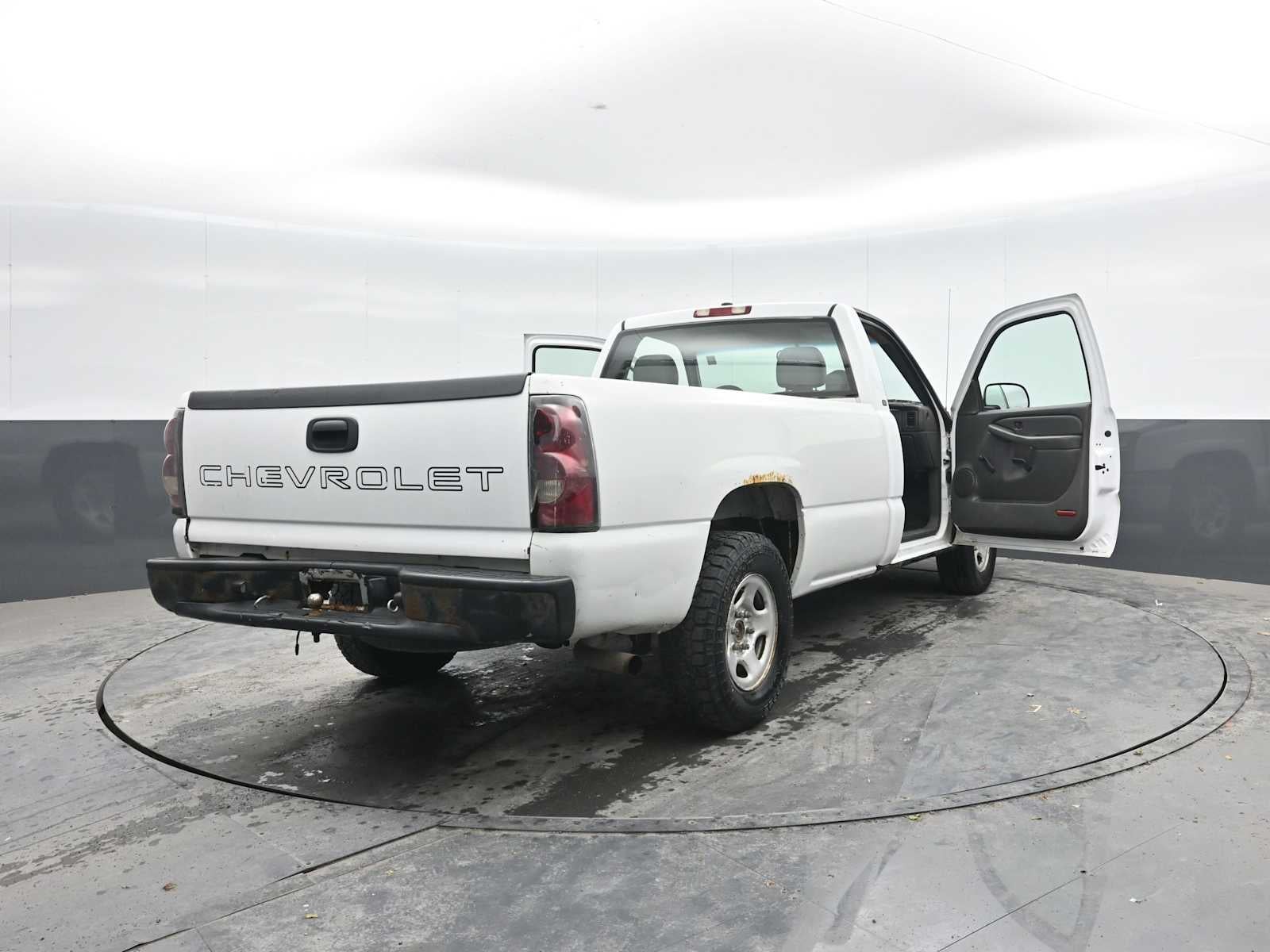 2004 Chevrolet Silverado 1500 Work Truck