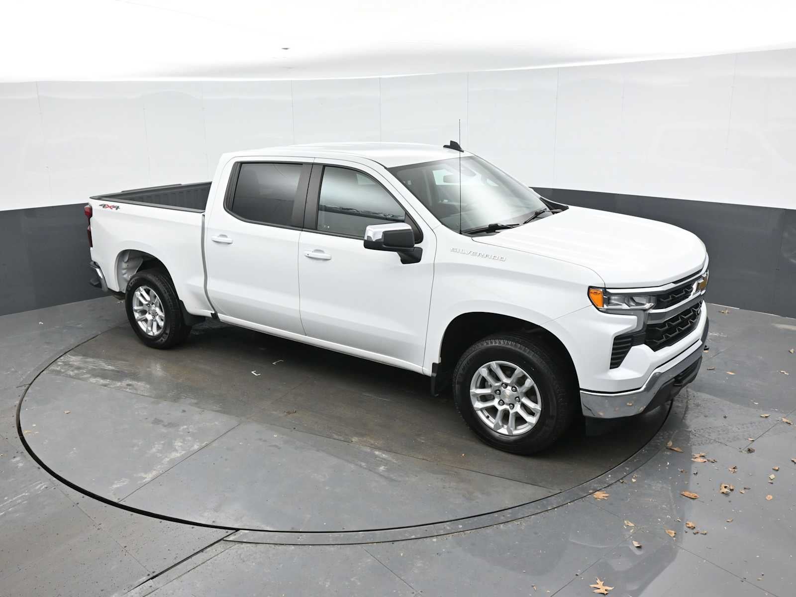 2022 Chevrolet Silverado 1500 LT (2FL)