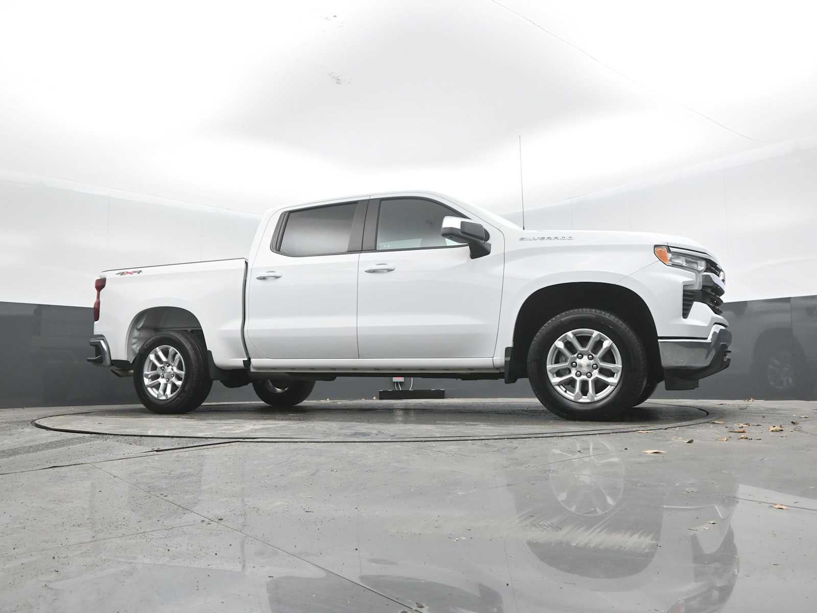 2022 Chevrolet Silverado 1500 LT (2FL)