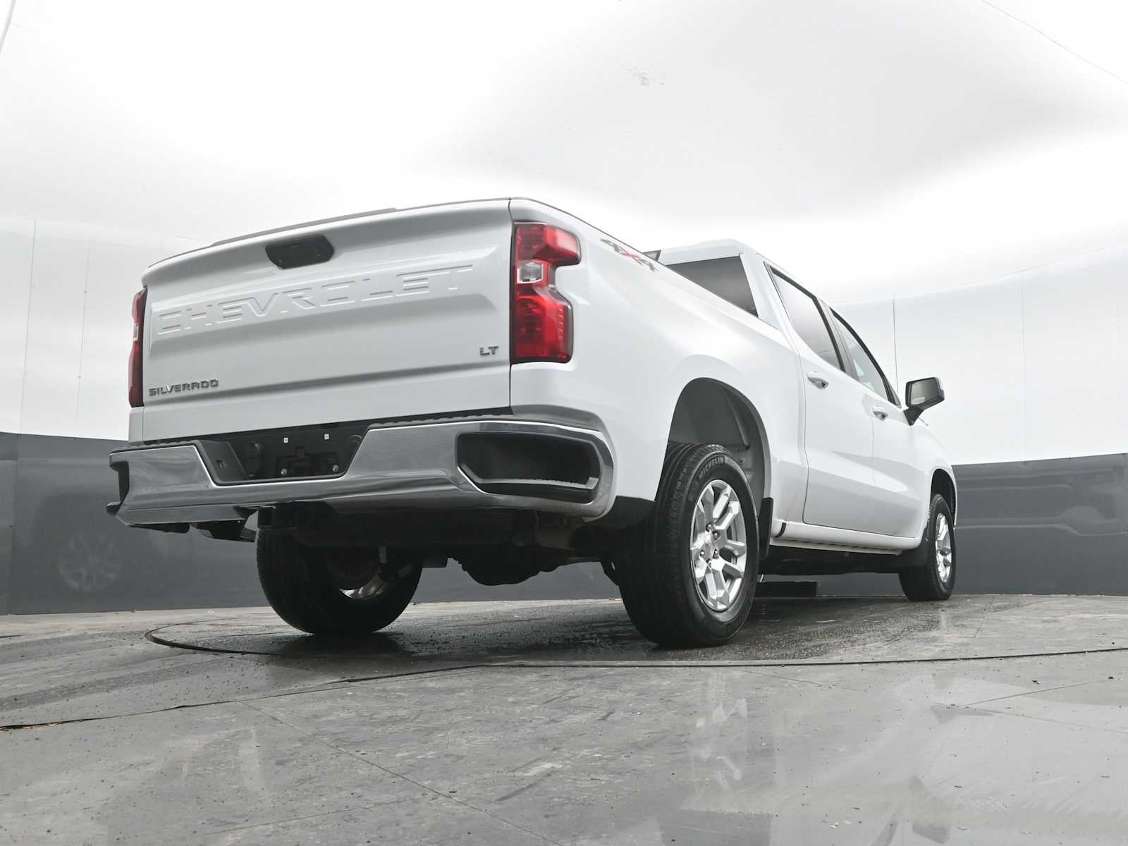 2022 Chevrolet Silverado 1500 LT (2FL)