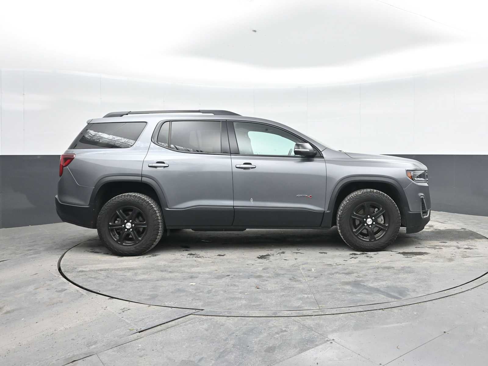 2020 GMC Acadia AT4