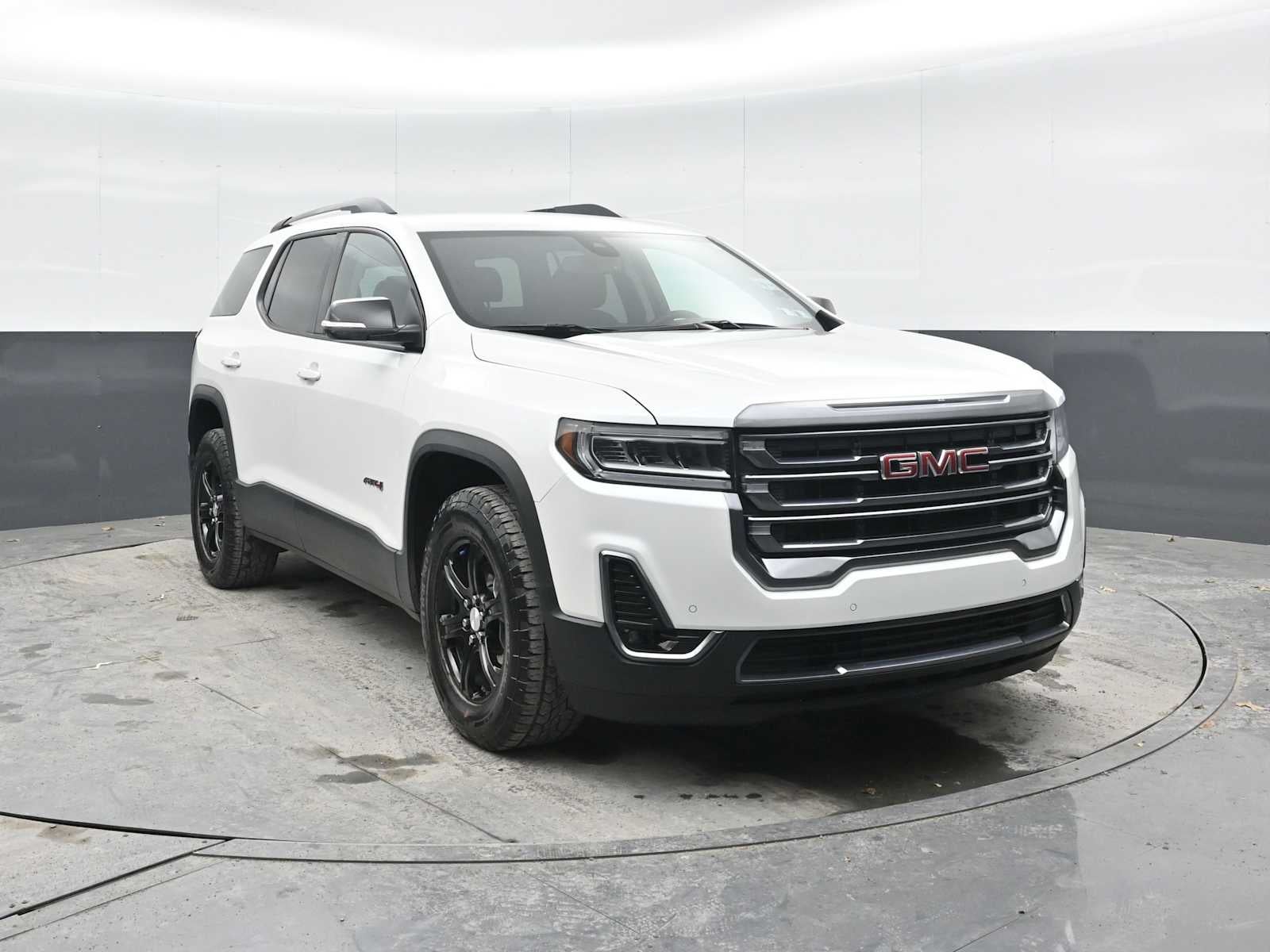 2021 GMC Acadia AT4