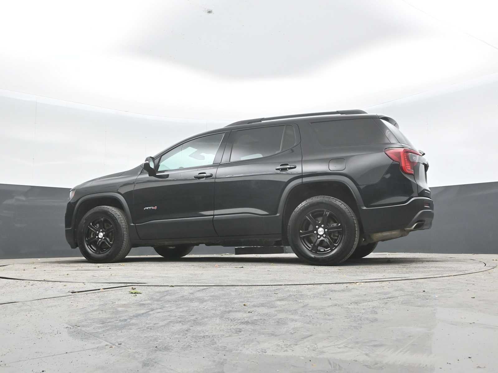 2020 GMC Acadia AT4