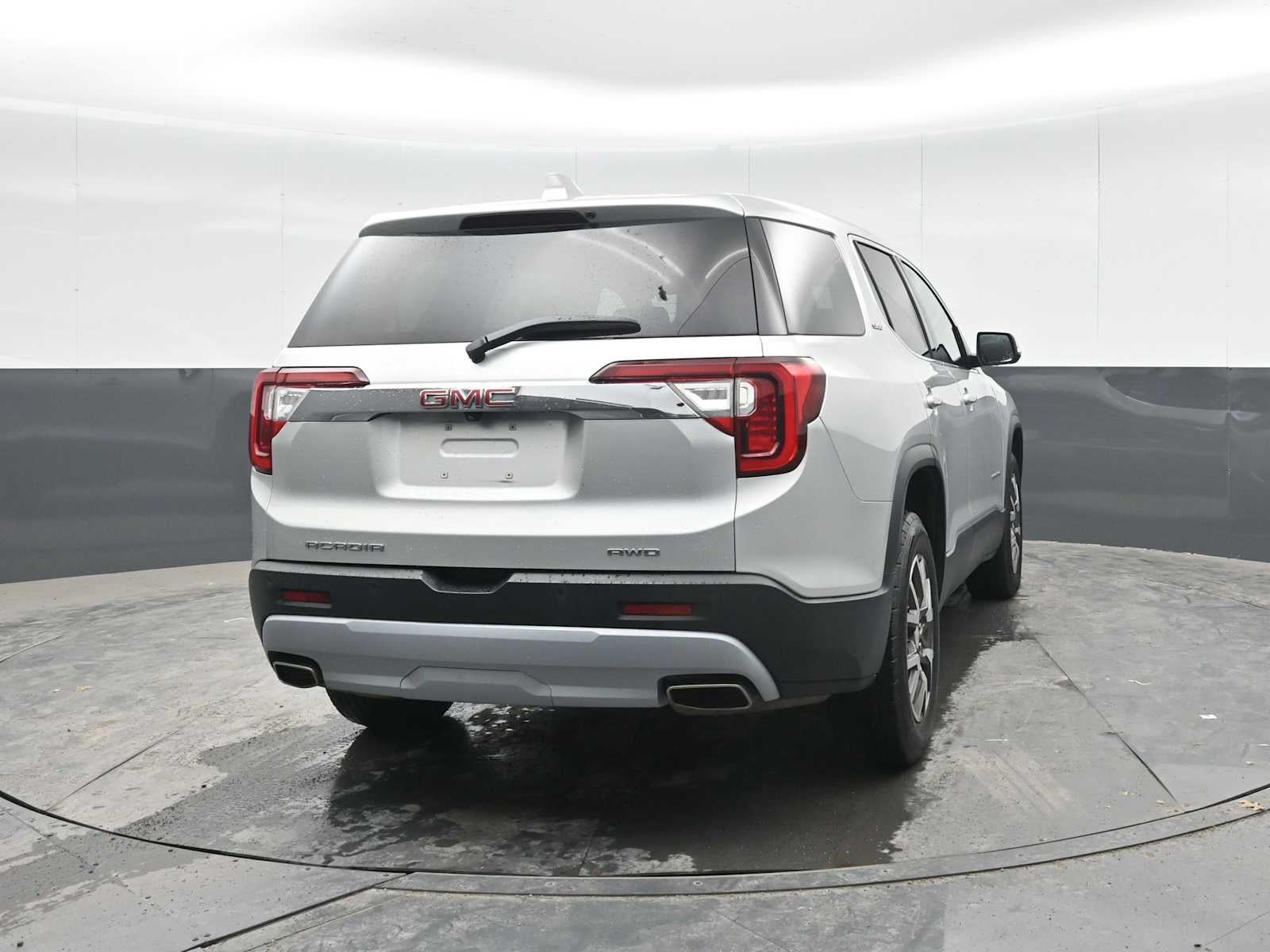 2020 GMC Acadia SLE