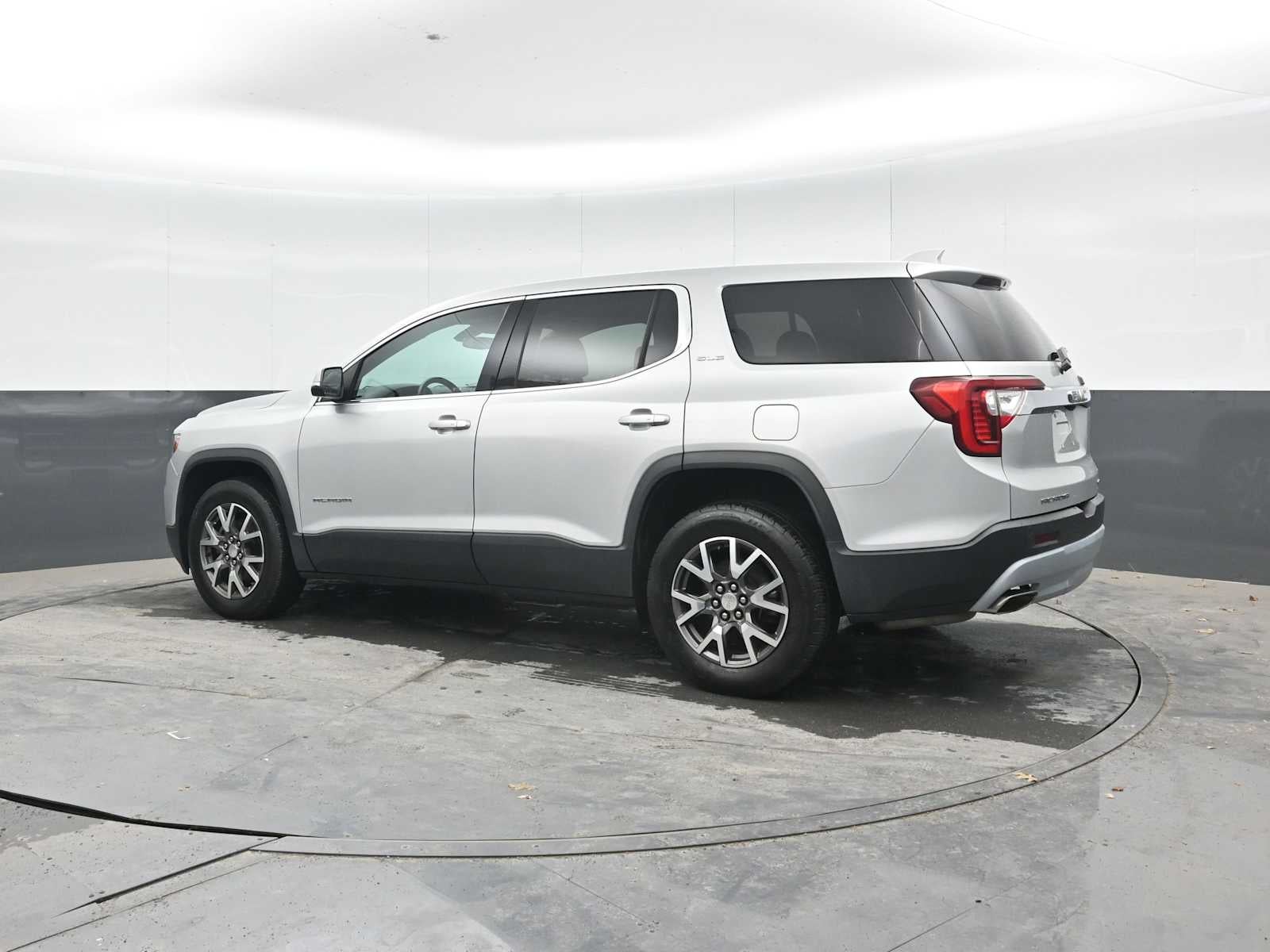 2020 GMC Acadia SLE