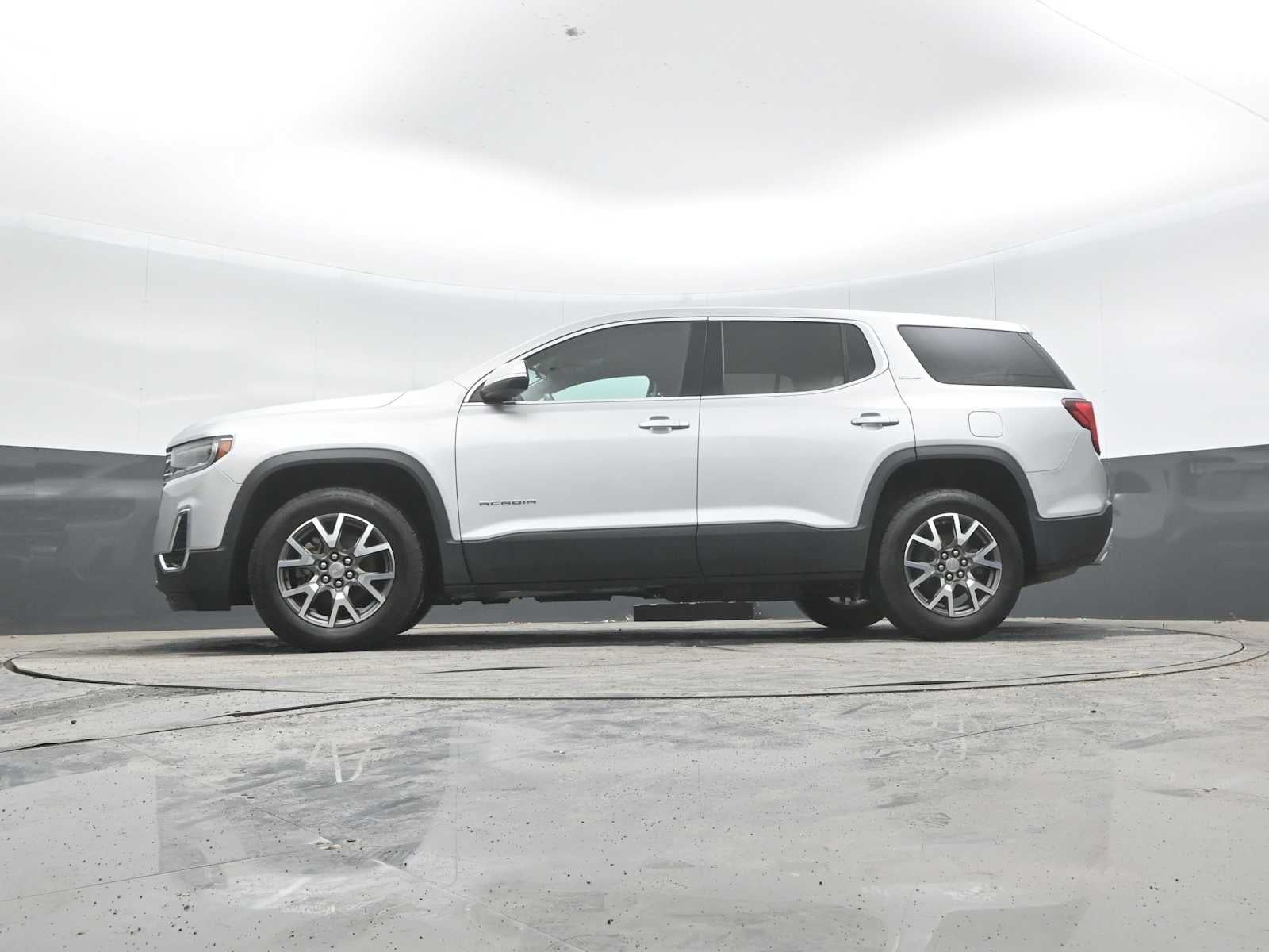 2020 GMC Acadia SLE