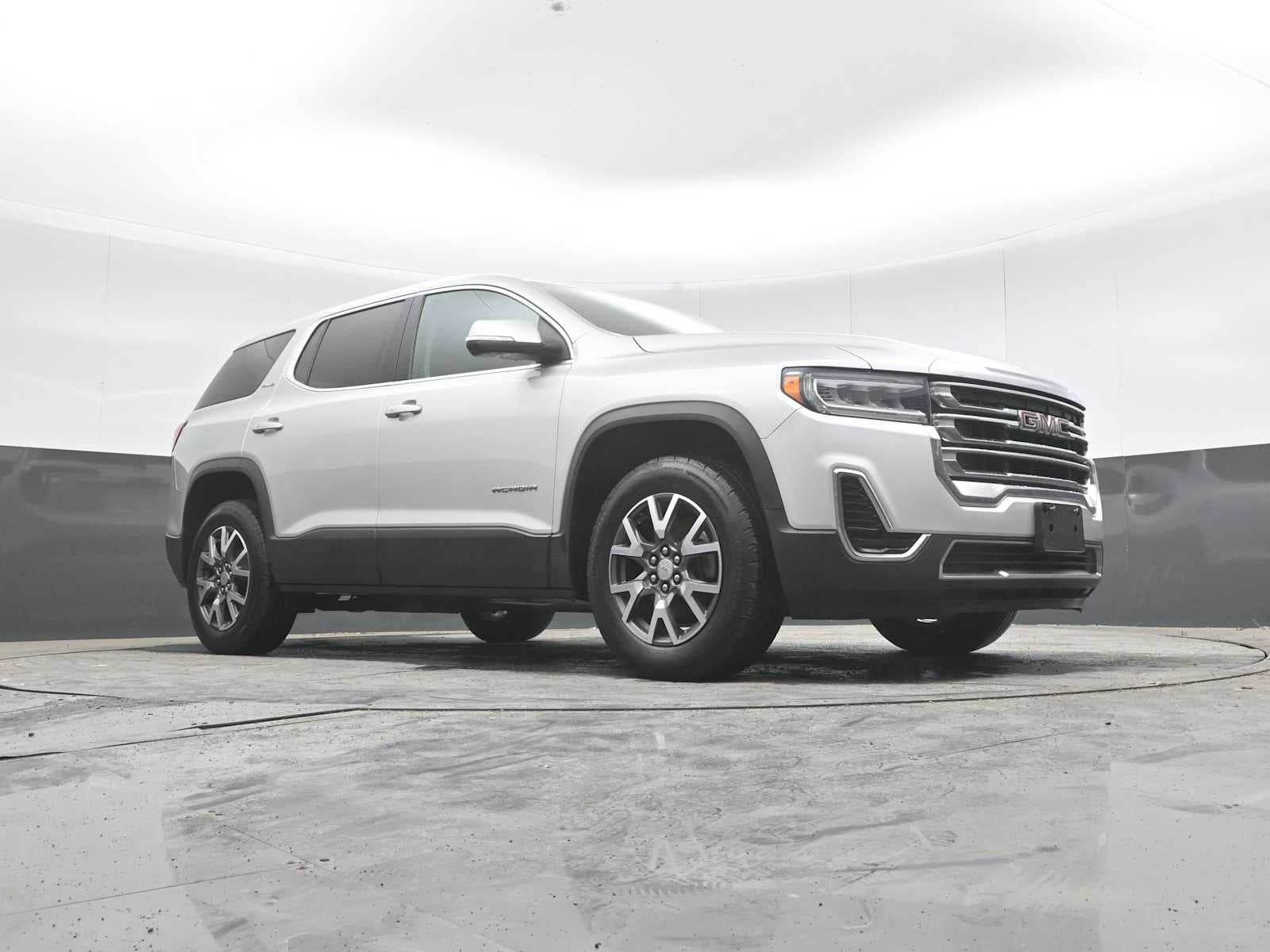 2020 GMC Acadia SLE