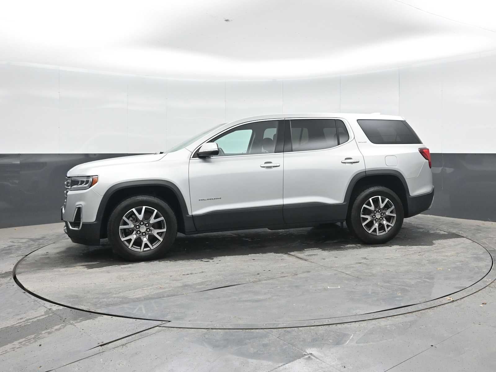 2020 GMC Acadia SLE
