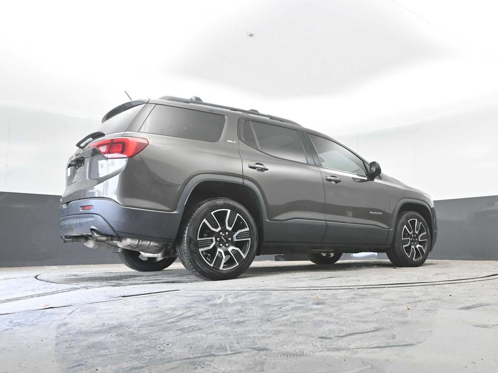 2019 GMC Acadia SLT
