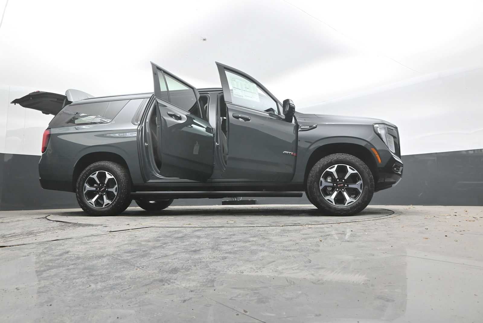 2026 GMC Yukon XL AT4