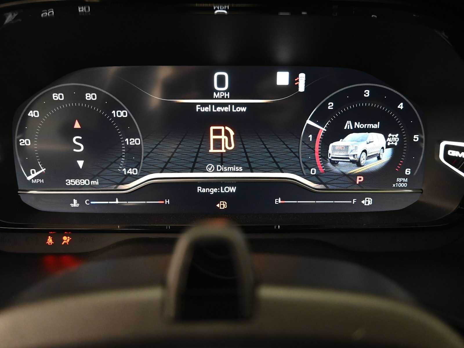 2023 GMC Yukon XL Denali Ultimate