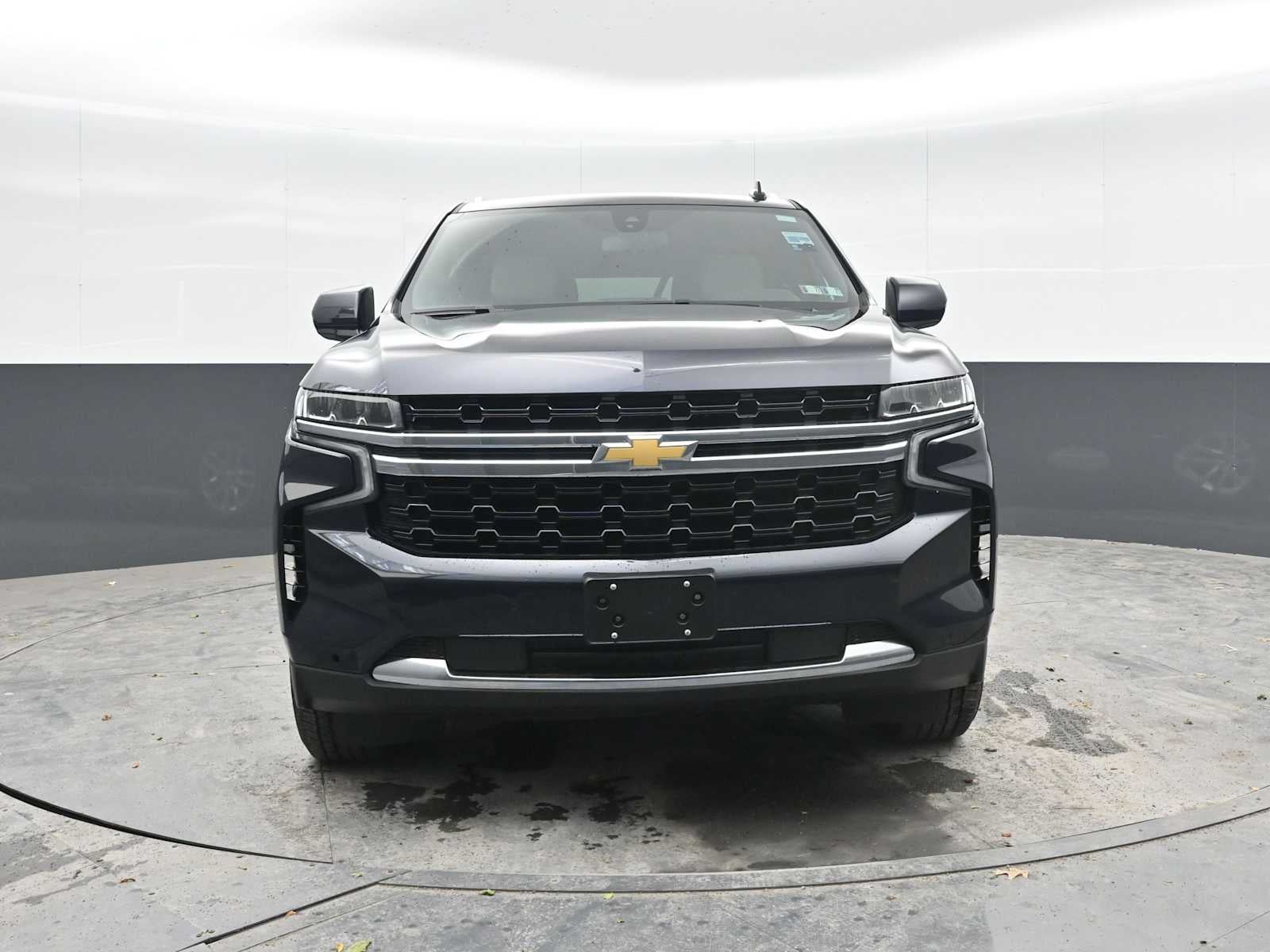 2022 Chevrolet Suburban LS