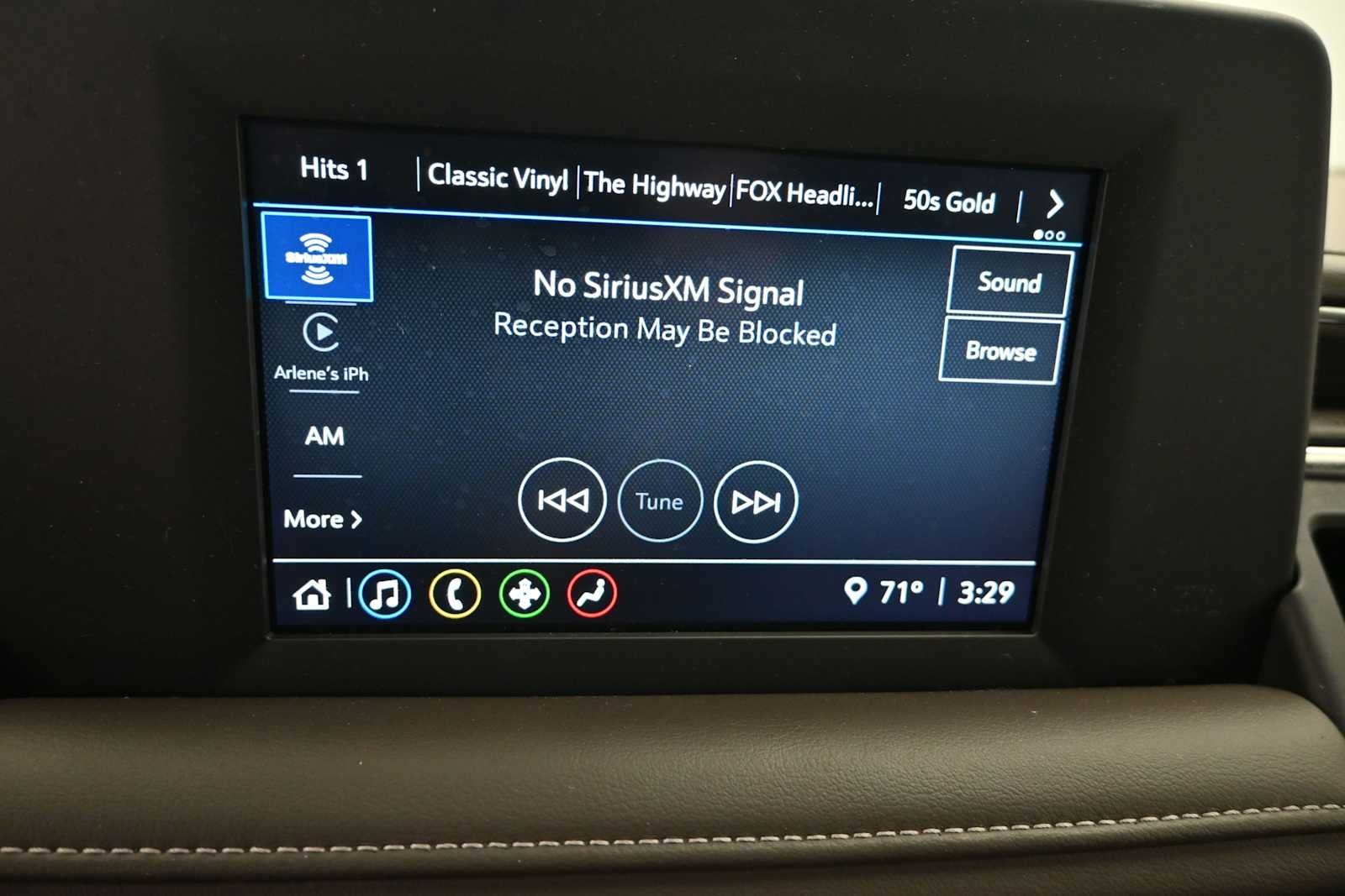 2022 Chevrolet Suburban LS